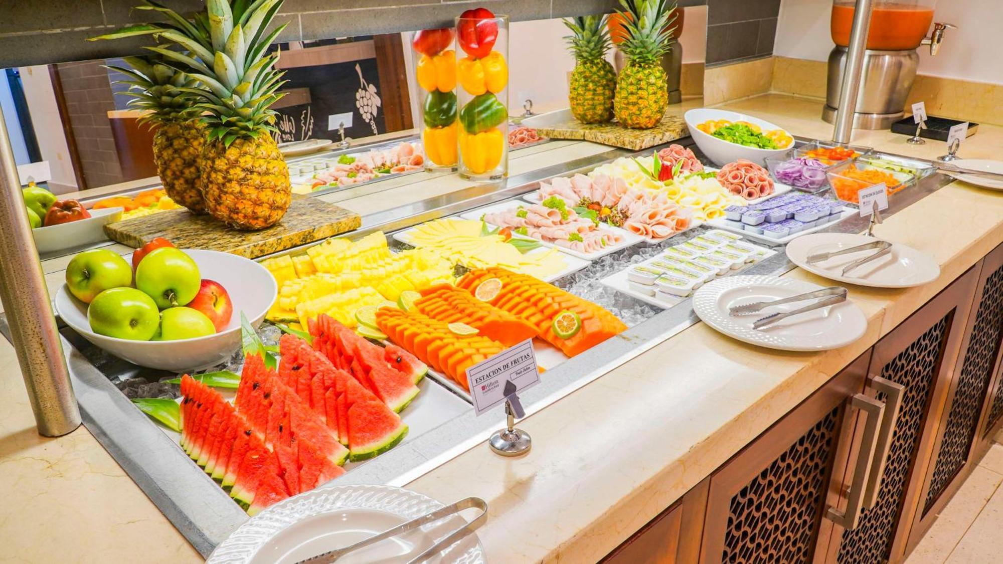 Hilton Garden Downtown, 4*