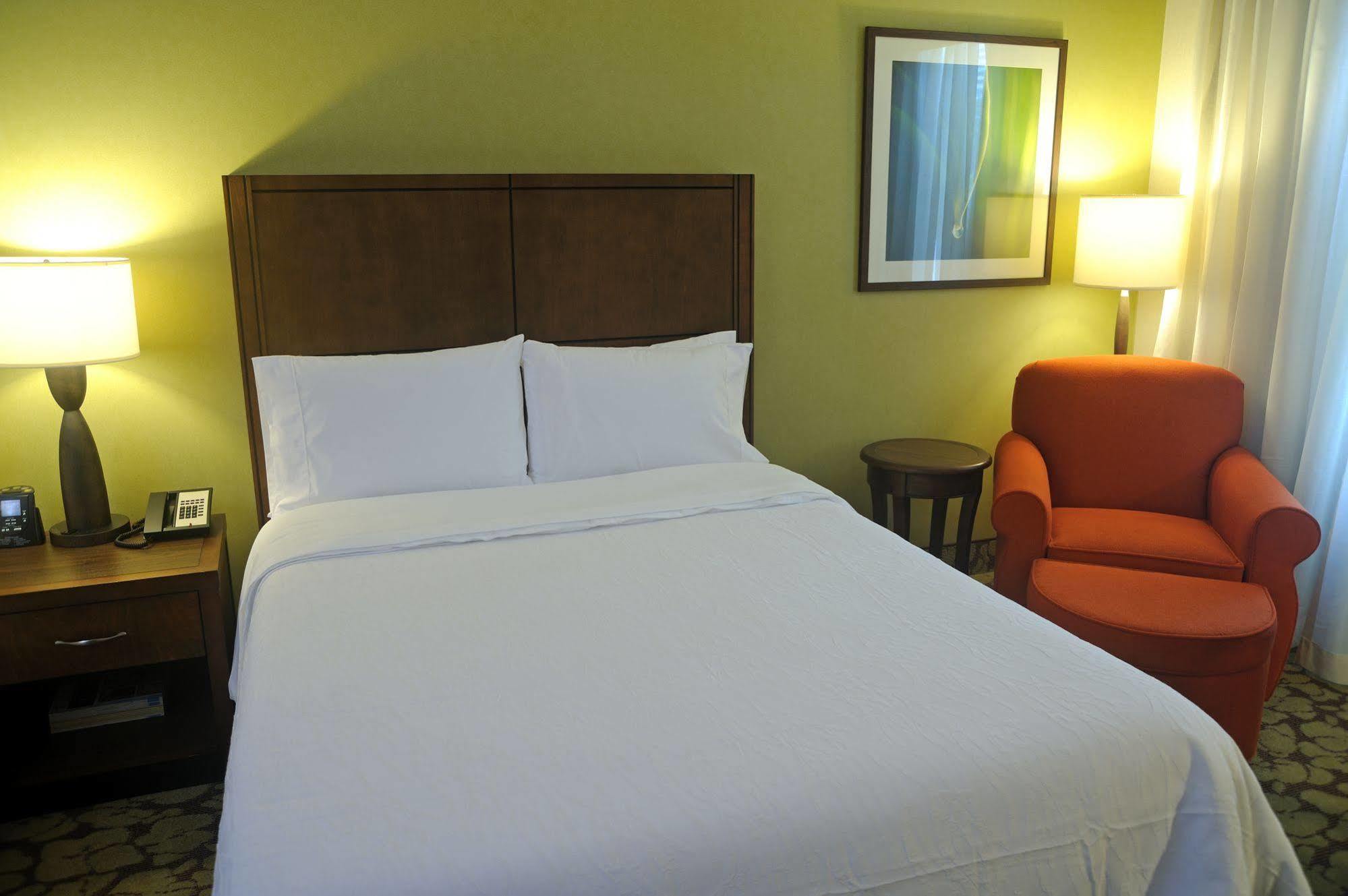 Hilton Garden Downtown, Hotel 4*